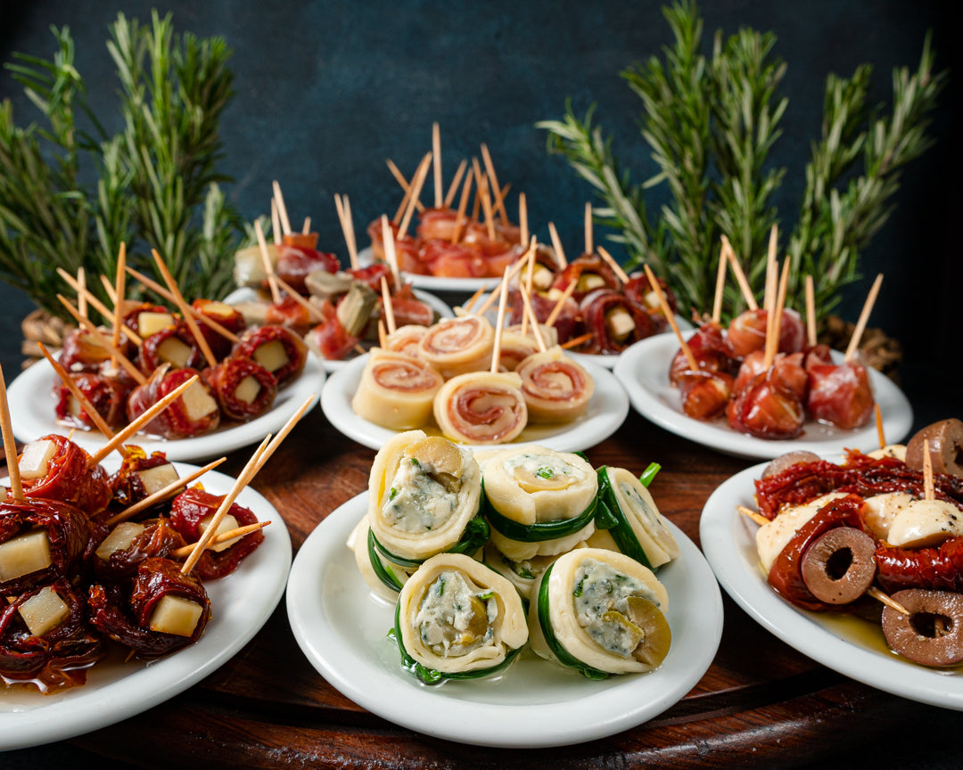 TAPEO PINCHOS DEGUSTACIÓN COMEN 6 / PICAN 12