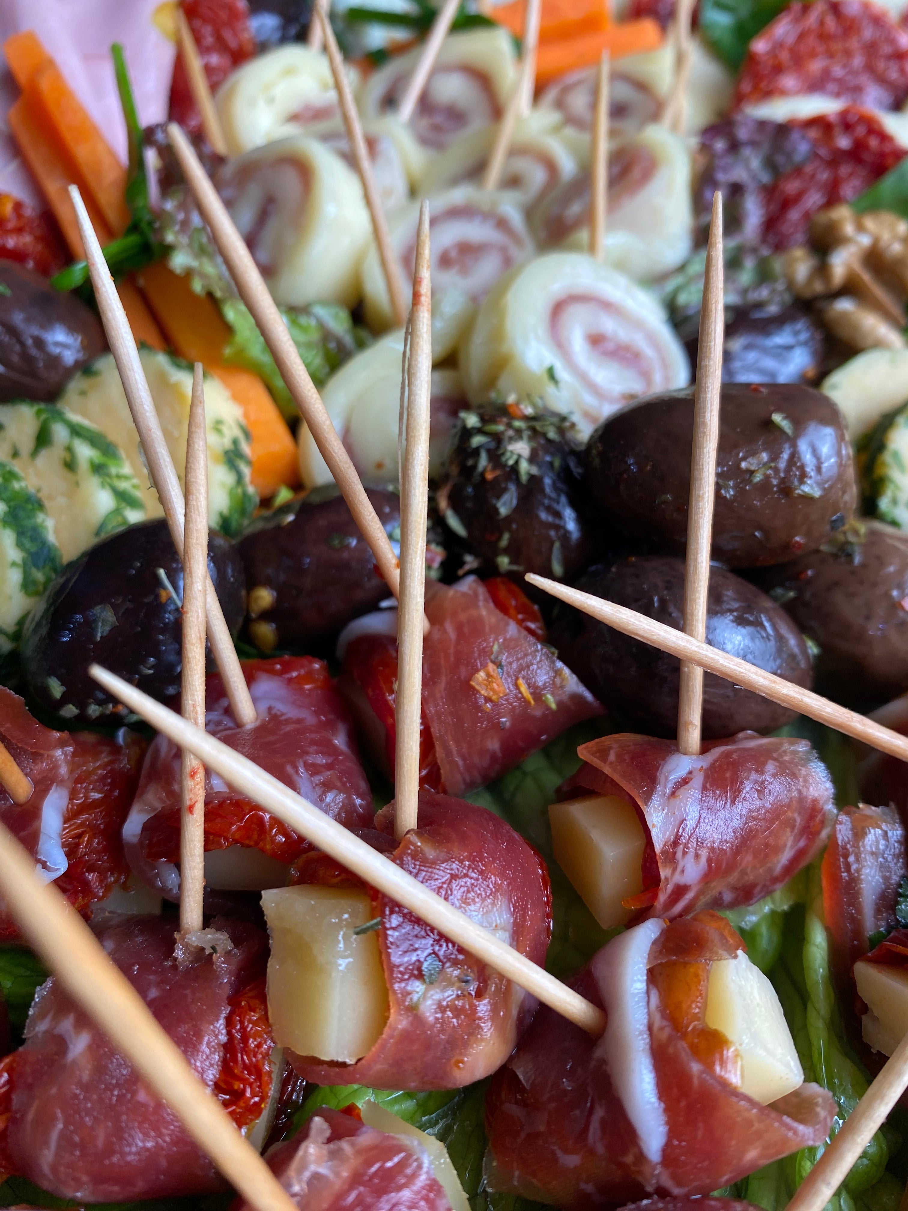 LA TANA COMEN 6 / PICAN 12