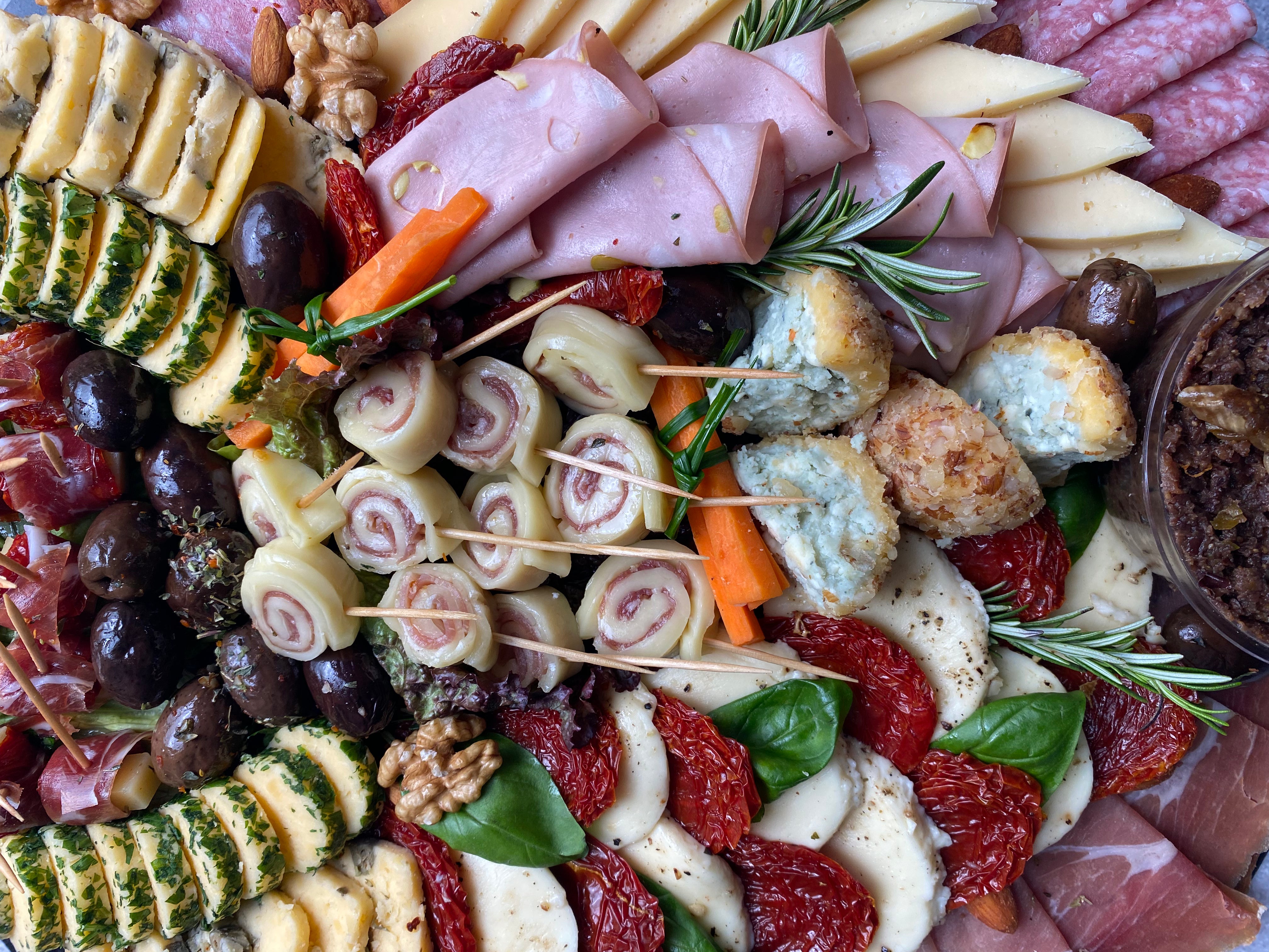 LA TANA COMEN 6 / PICAN 12