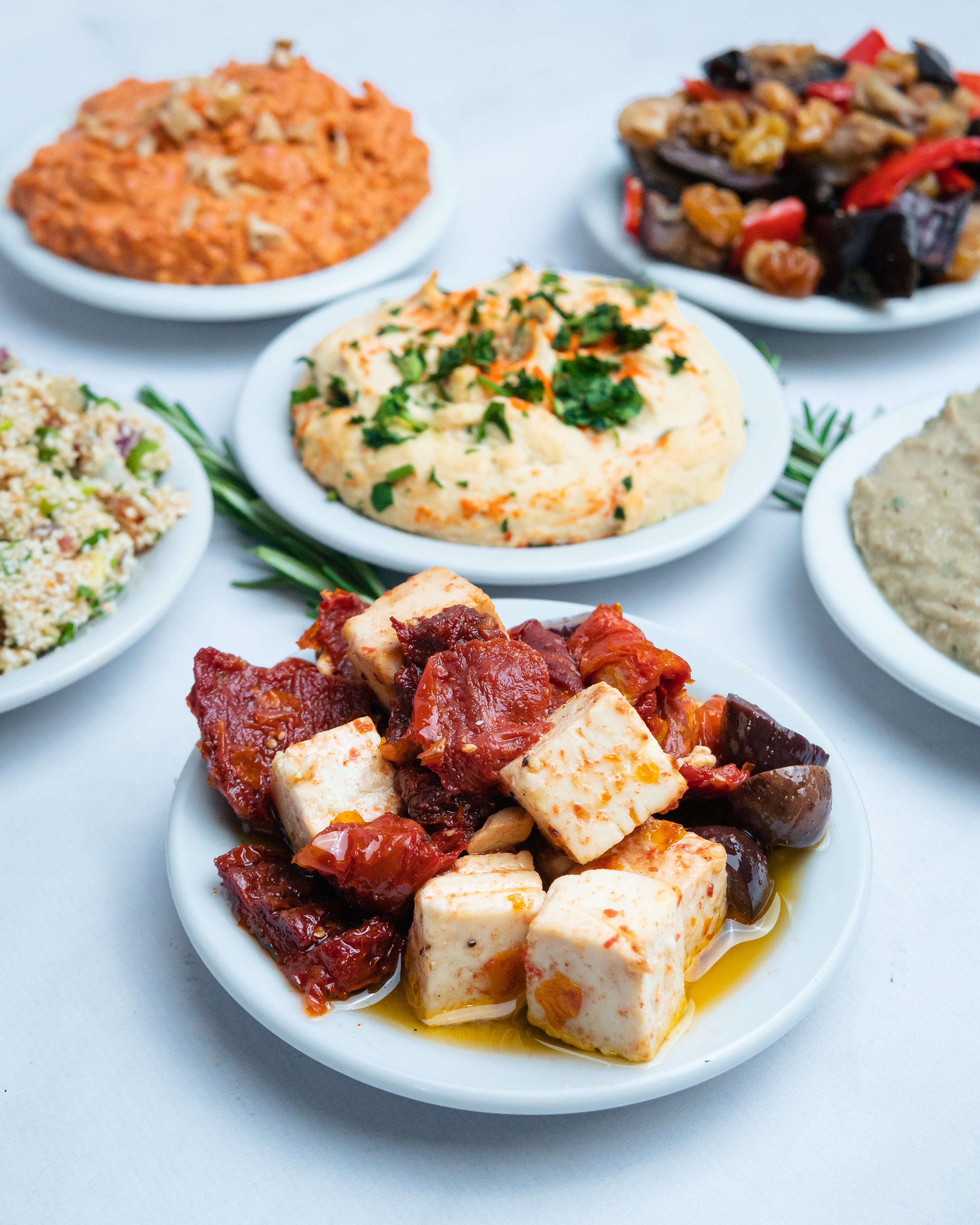 TAPEO MEDIO ORIENTE COMEN 4 / PICAN 8