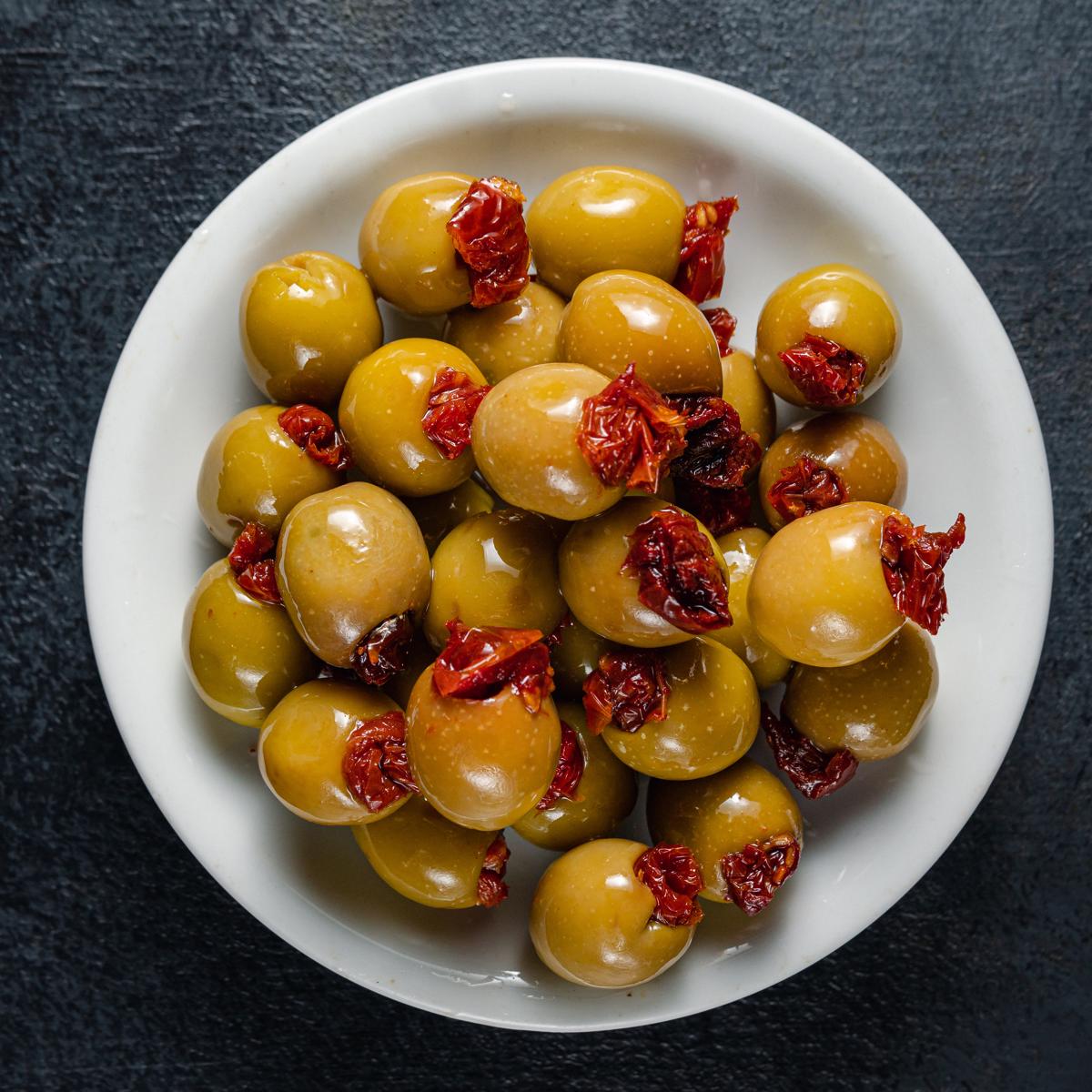 OLIVAS RELLENAS CON TOMATES SECOS VERDES 150g
